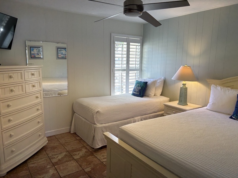 Twin Bedroom