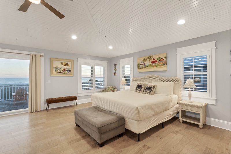 Primary Bedroom, King