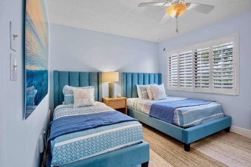 Midnight Cove II Unit 133 by Tropical Sands Accommodations