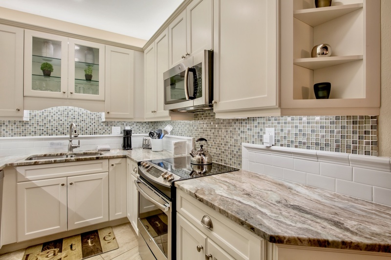 Harbor Towers 111 by Tropical Sands Accommodations