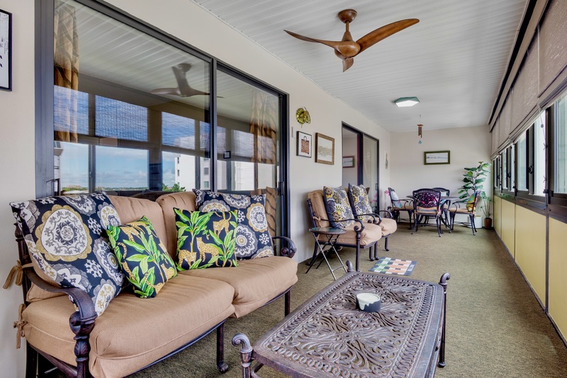 Screened Lanai with Lounging