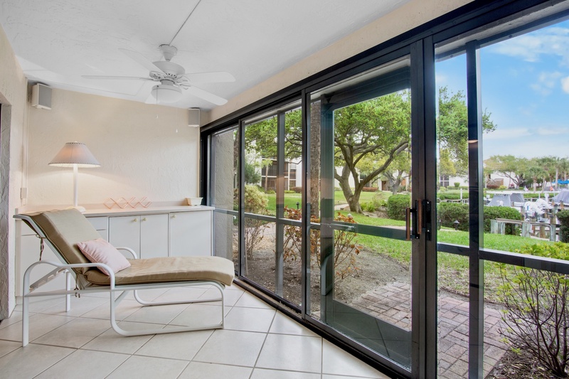 Midnight Cove II Unit 910 by Tropical Sands Accommodations