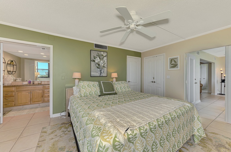 Primary Bedroom, King