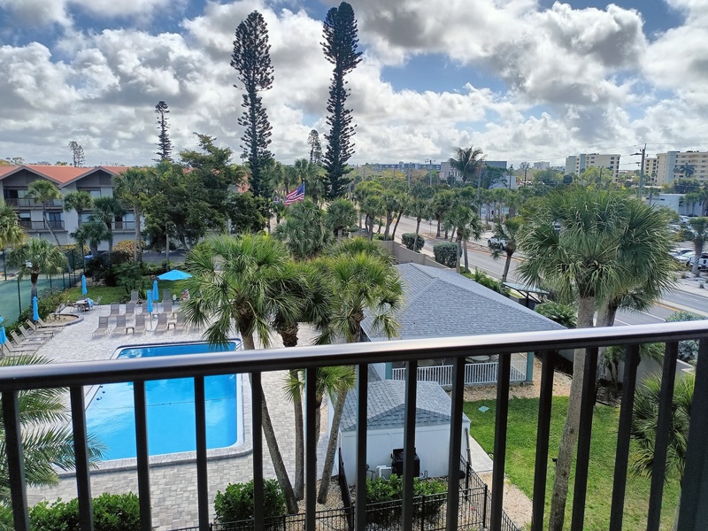 Our House at the Beach E-304 Paradise Perch by Tropical Sands Accommodations