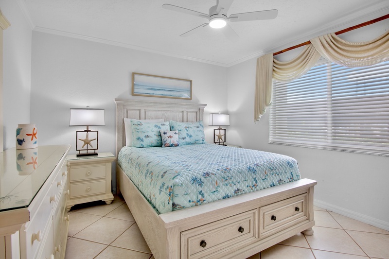 Midnight Cove II Unit 910 by Tropical Sands Accommodations