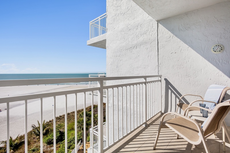 Jamaica Royale 702 by Tropical Sands Accommodations