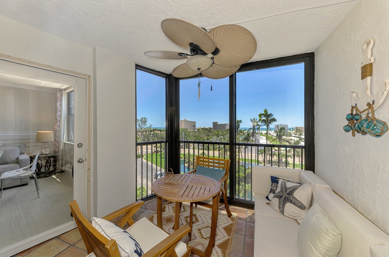 Private Screened-in Balcony with Seating