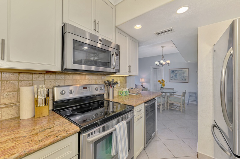 Harbor Towers 721 - Tropical Sands Accommodations