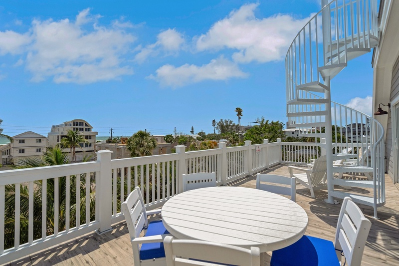 Balcony, Dining Area