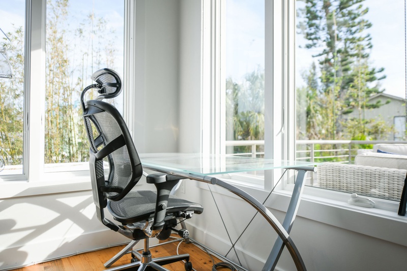 Bunk Room Desk - Perfect for Online Learning
