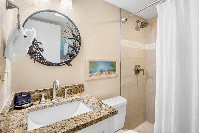 Gulf and Bay Club D101 by Tropical Sands Accommodations