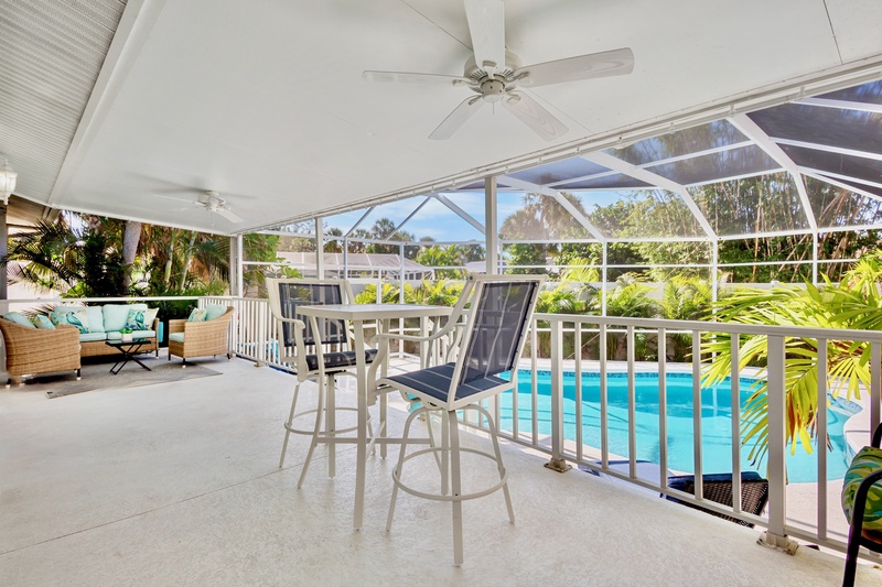 Peaceful lanai lounge space