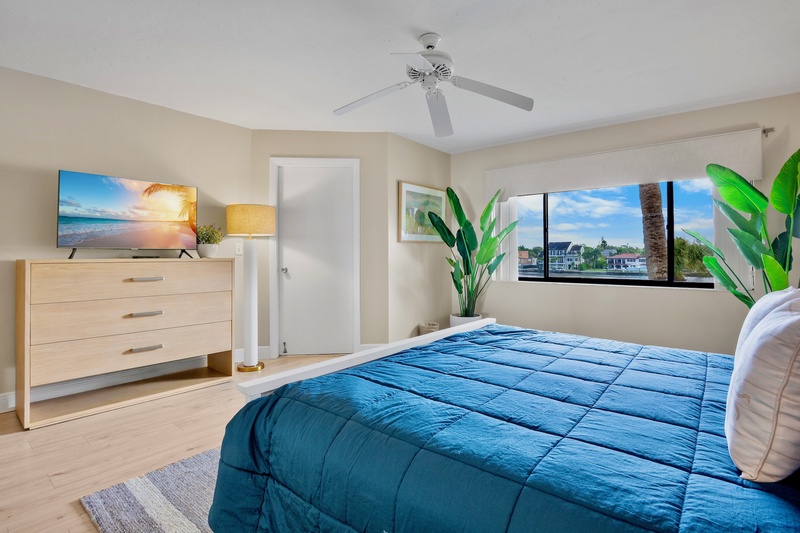 Midnight Cove II Unit 133 by Tropical Sands Accommodations