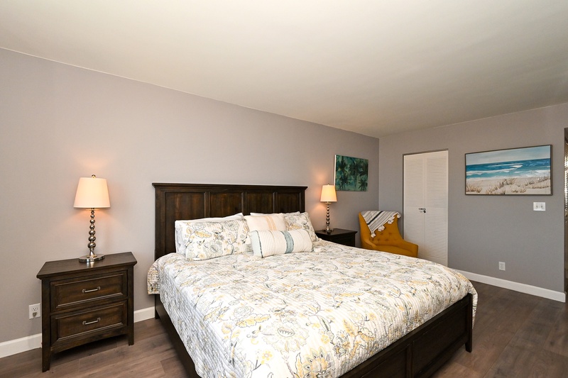 Primary Bedroom, King