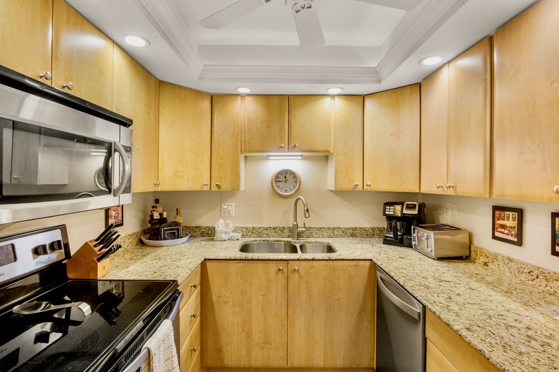 Harbor Towers Unit 415 by Tropical Sands Accommodations