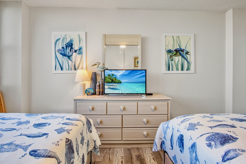 Harbor Towers 409 by Tropical Sands Accommodations