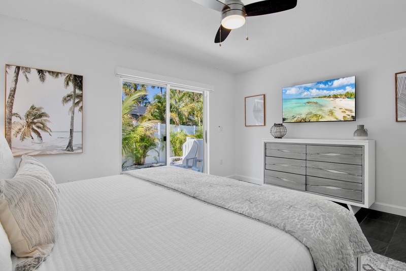 Second Bedroom, King