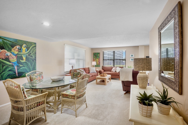 Gulf and Bay Club D101 by Tropical Sands Accommodations
