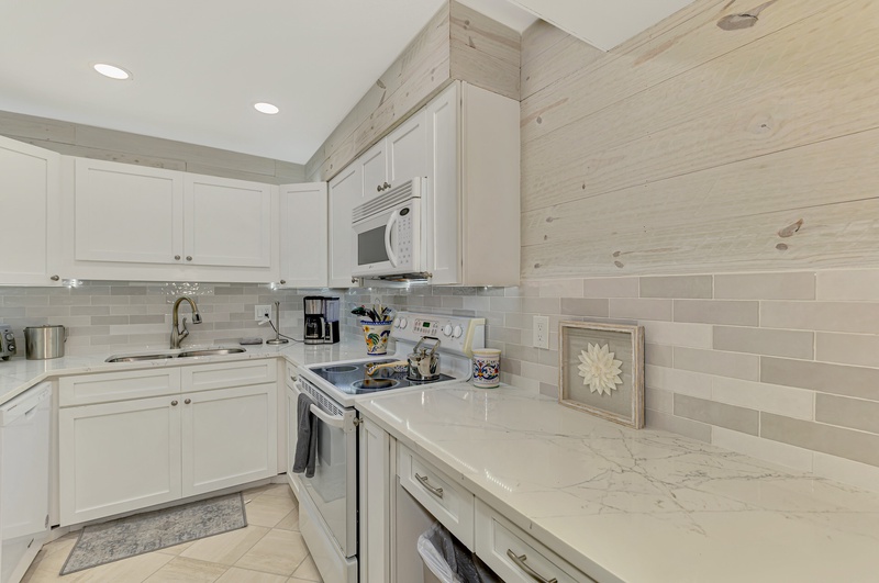 Harbor Towers 308 - Tropical Sand Accommodations