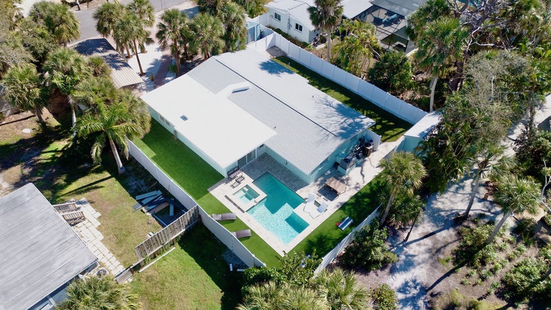 Aerial view of a contemporary vacation home