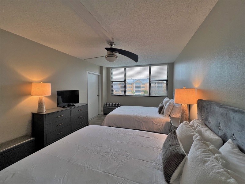 Second Bedroom, Two Queen beds