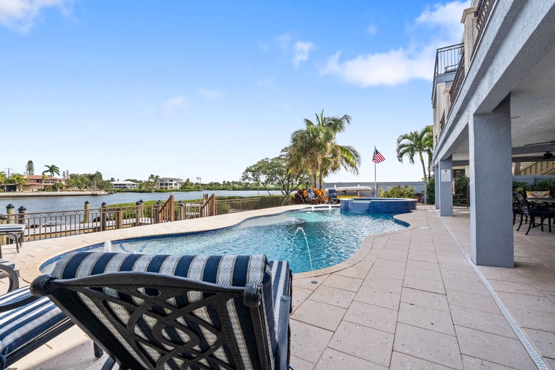 Private Pool and Spa