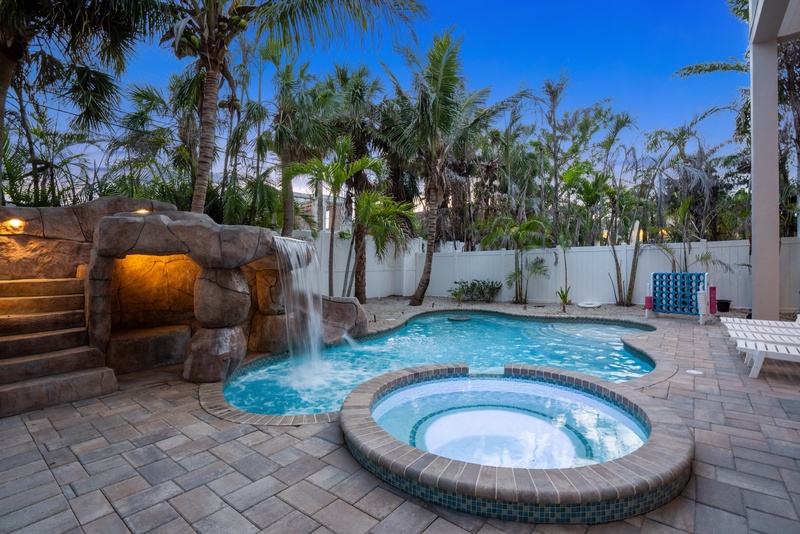 Private Pool and Spa, Water Slide