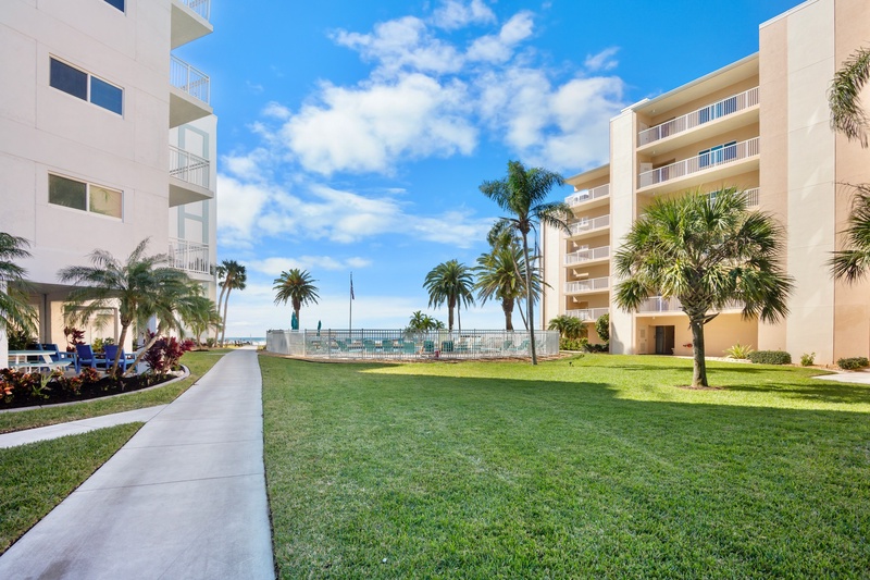 Jamaica Royale - Tropical Sands Accommodations