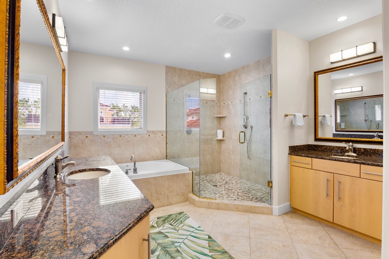 Primary Bathroom, Ensuite