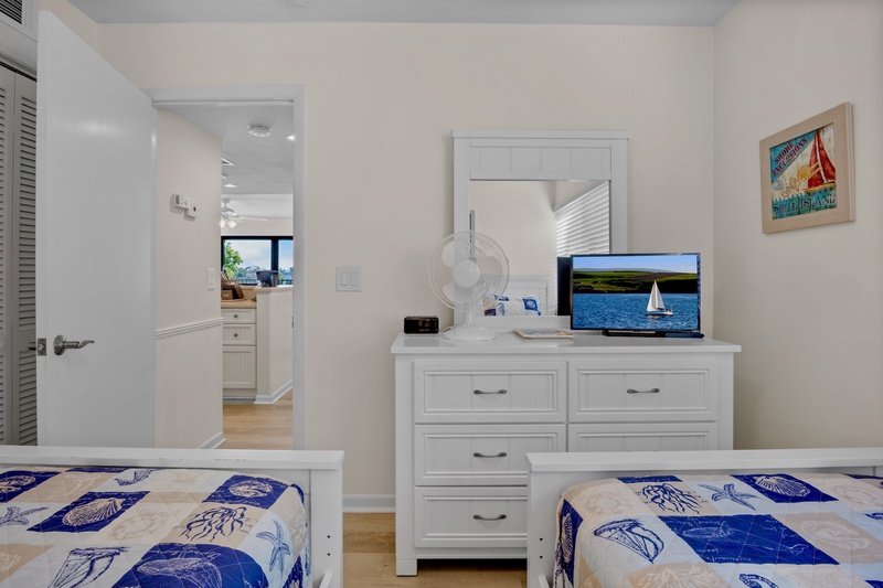 Midnight Cove II Unit 333 by Tropical Sands Accommodations