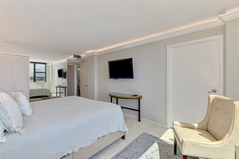 Primary Bedroom, King