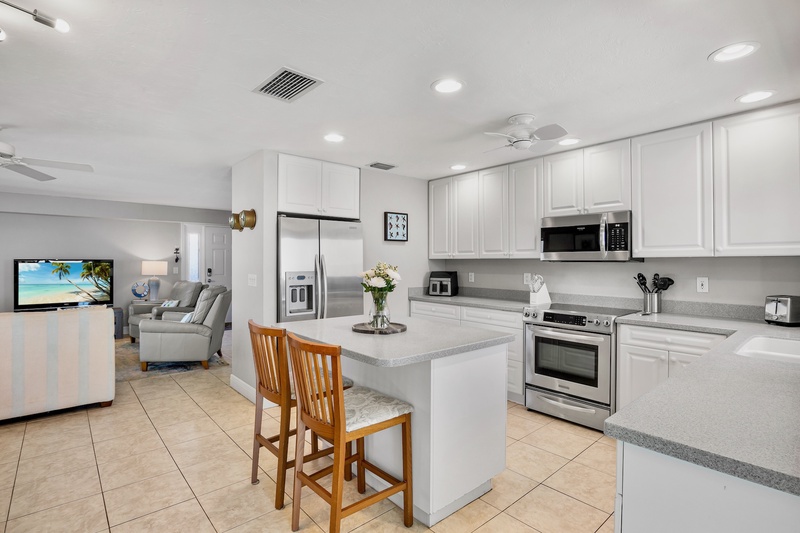 Jamaica Royale 702 by Tropical Sands Accommodations