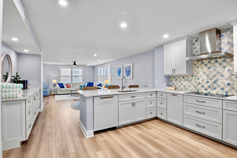 Gulf and Bay Club- B110