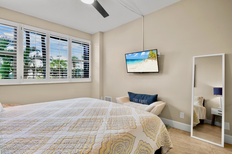 Harbor Towers 111 by Tropical Sands Accommodations