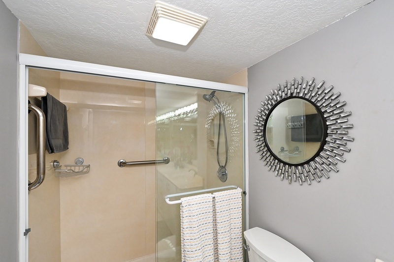 Primary Bathroom, Ensuite