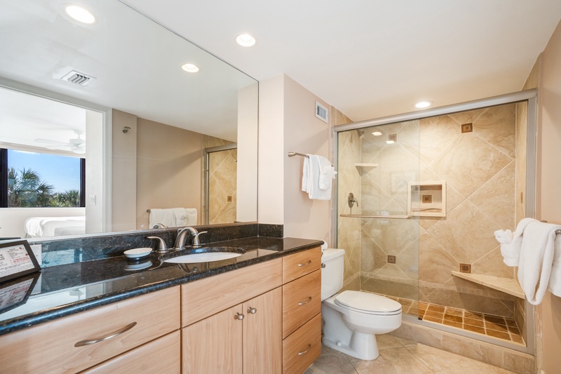 Harbor Towers Unit 330 by Tropical Sands Accommodations
