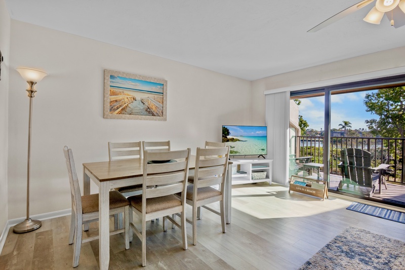 Midnight Cove II Unit 333 by Tropical Sands Accommodations