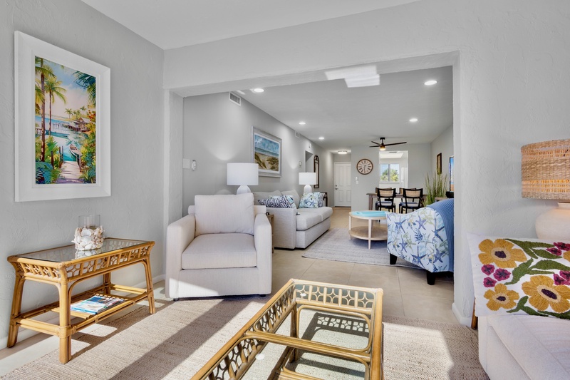 Sunset Royale 208 by Tropical Sands Accommodations