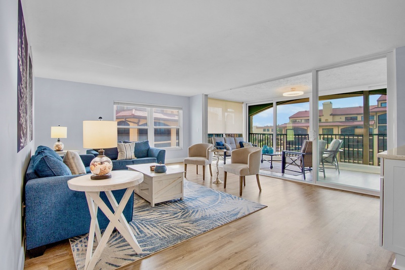 Open Concept Living- Tortuga Unit 406