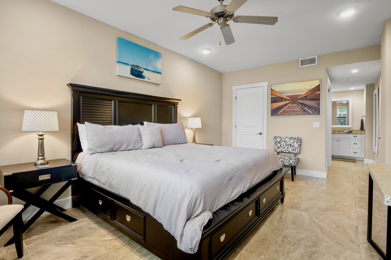 Harbor Towers 111 by Tropical Sands Accommodations