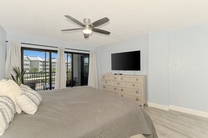 Primary Bedroom, King