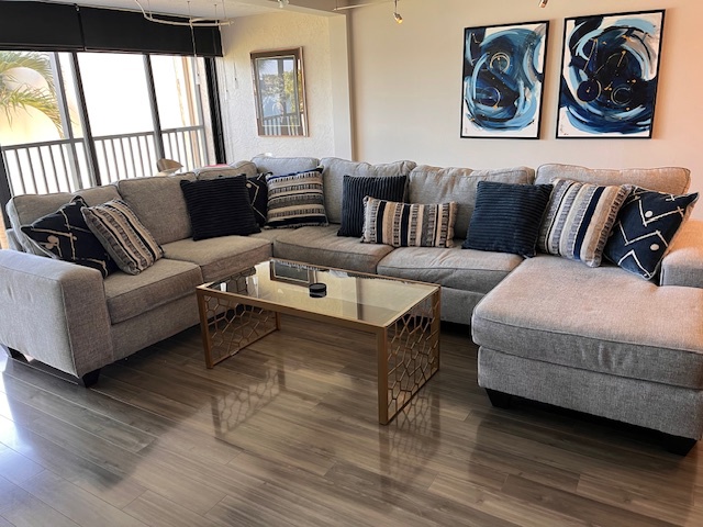 UNIT NOW HAS A SECTIONAL COUCH 03/26