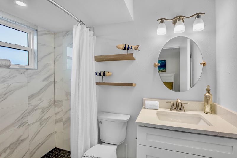 Primary Bedroom, Ensuite Bathroom