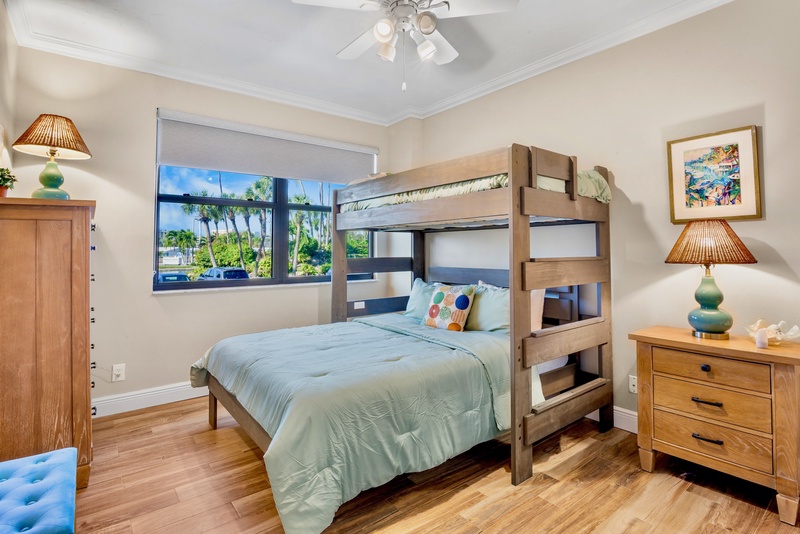 Harbor Towers Unit 128 by Tropical Sands Accommodations