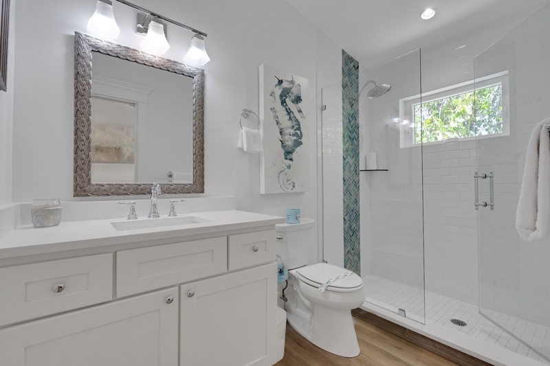 Sixth Bathroom, Ensuite