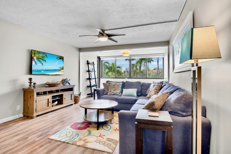 Harbor Towers 221 by Tropical Sands Accommodations