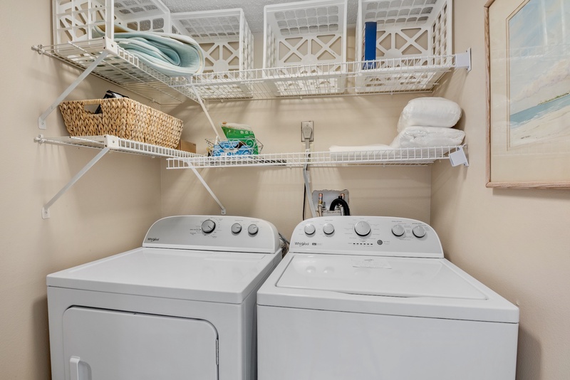 Gulf and Bay Club D101 by Tropical Sands Accommodations