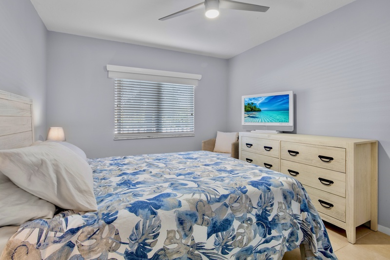 Sunset Royale 208 by Tropical Sands Accommodations