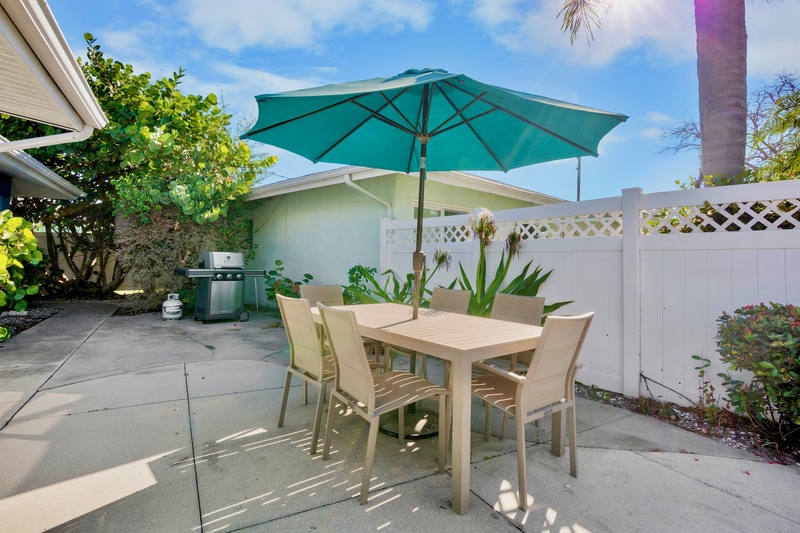Outdoor Dining Table