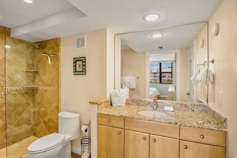 Harbor Towers Unit 415 by Tropical Sands Accommodations